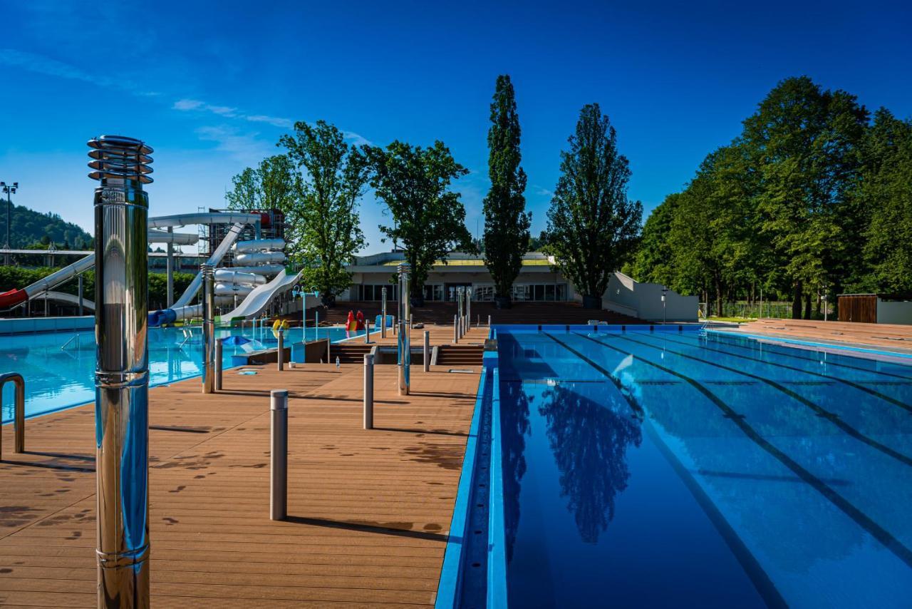 Apartament Na Urlop - Centrum - Przy Amfiteatrze - 500M Do Basenow Wisla Exterior photo