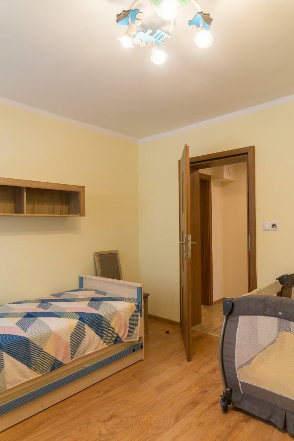 Apartament Na Urlop - Centrum - Przy Amfiteatrze - 500M Do Basenow Wisla Exterior photo